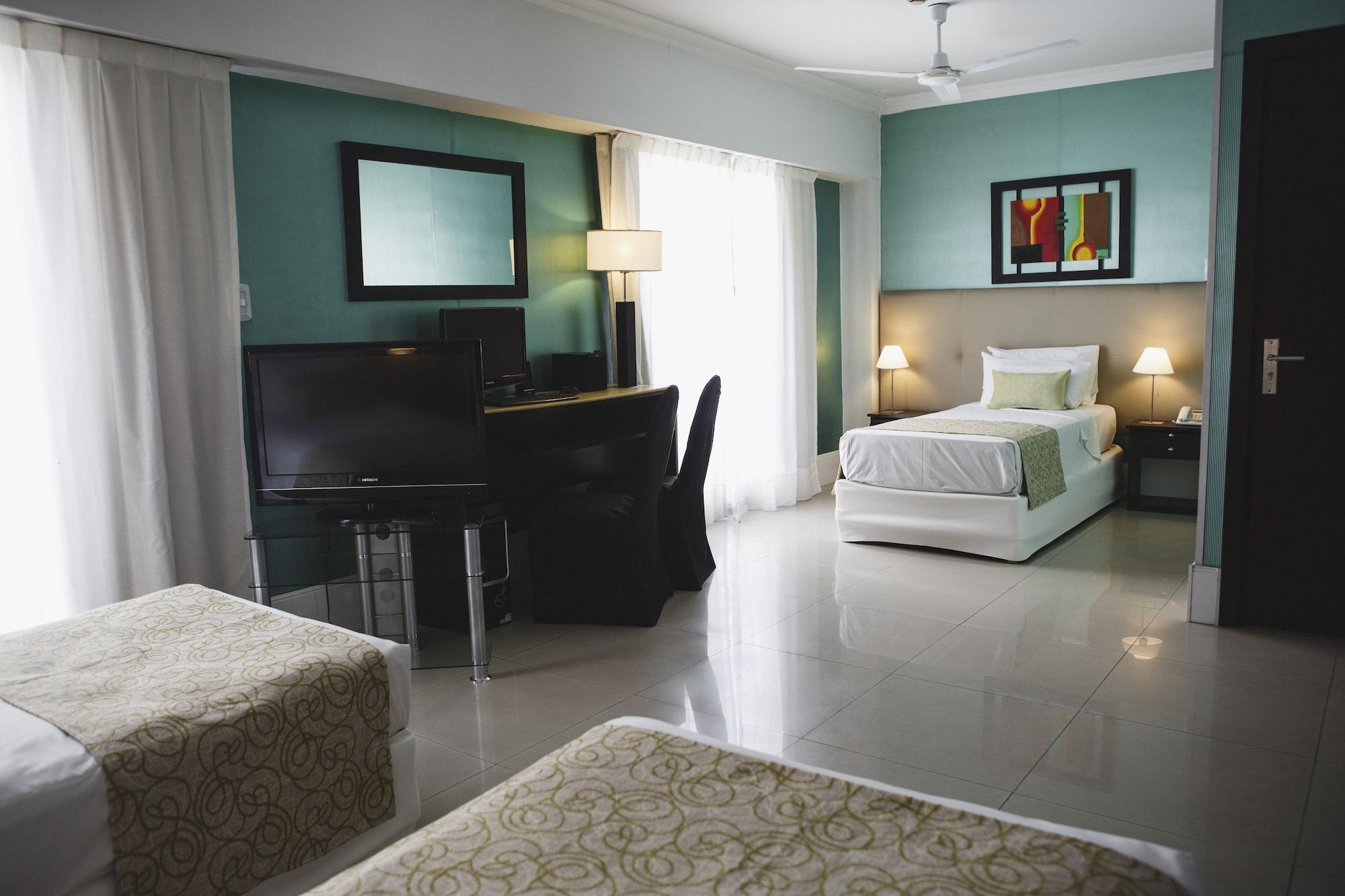 Ker Urquiza Hotel Буенос Айрес Екстериор снимка