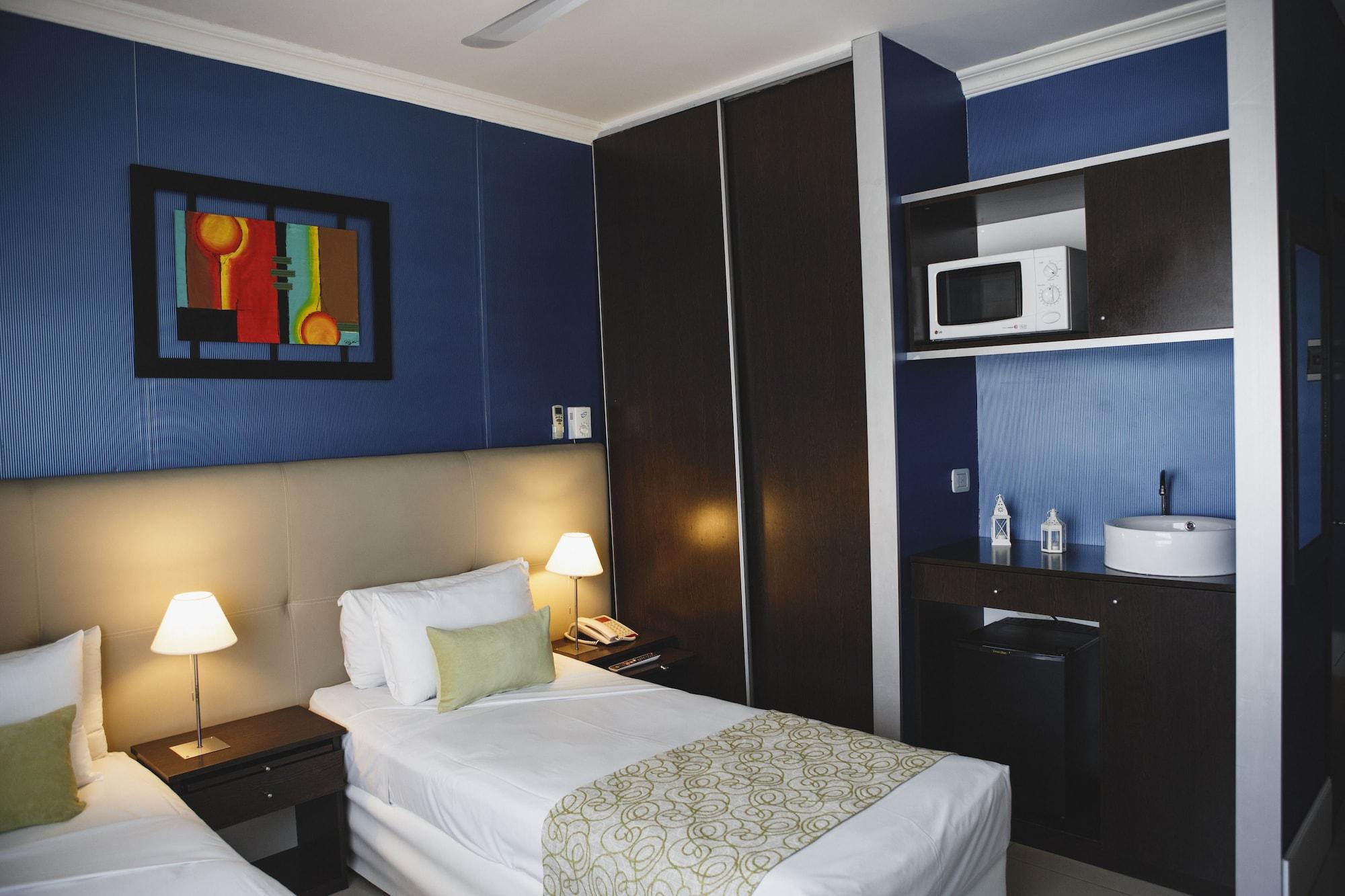 Ker Urquiza Hotel Буенос Айрес Екстериор снимка