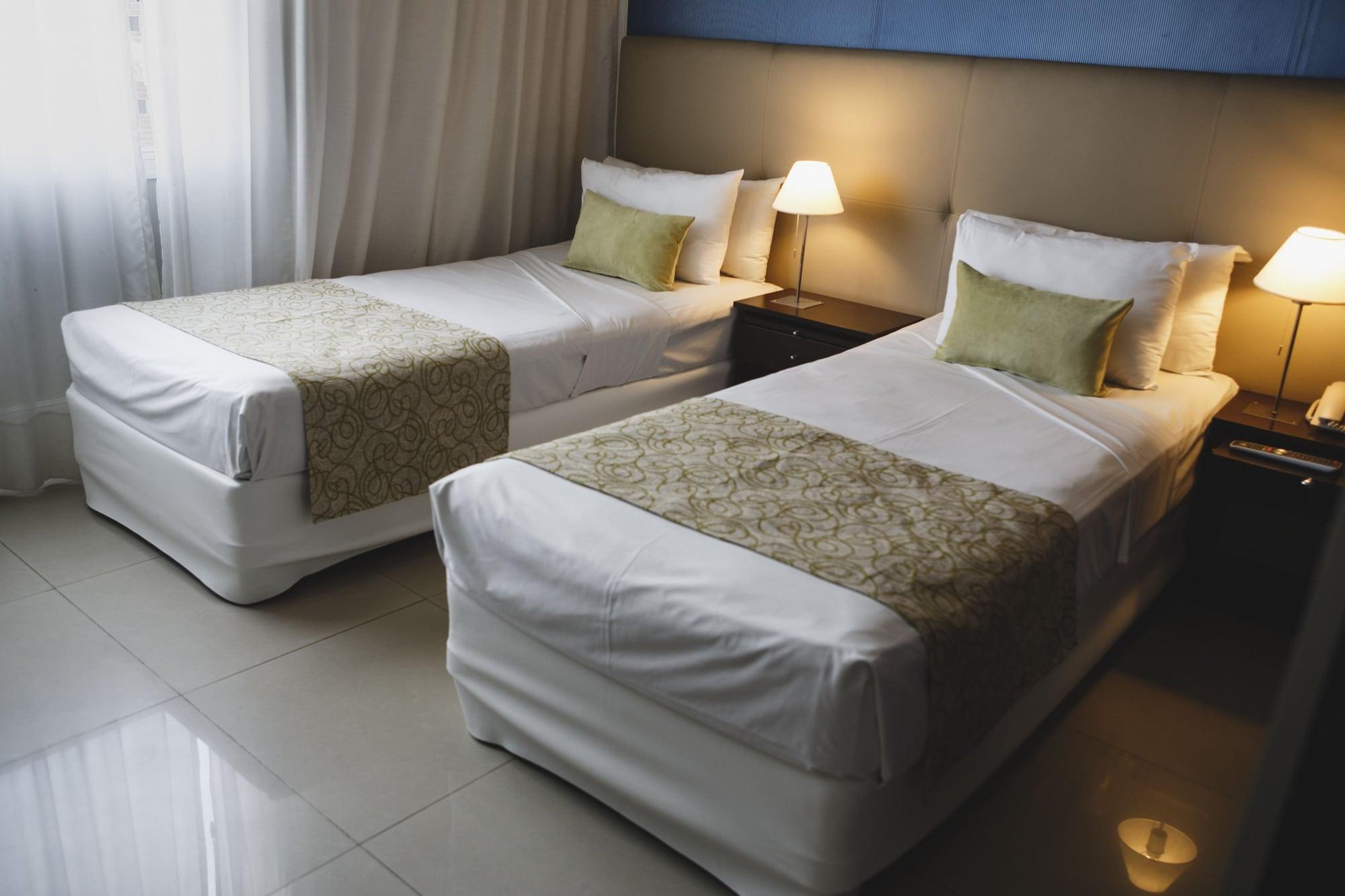 Ker Urquiza Hotel Буенос Айрес Екстериор снимка