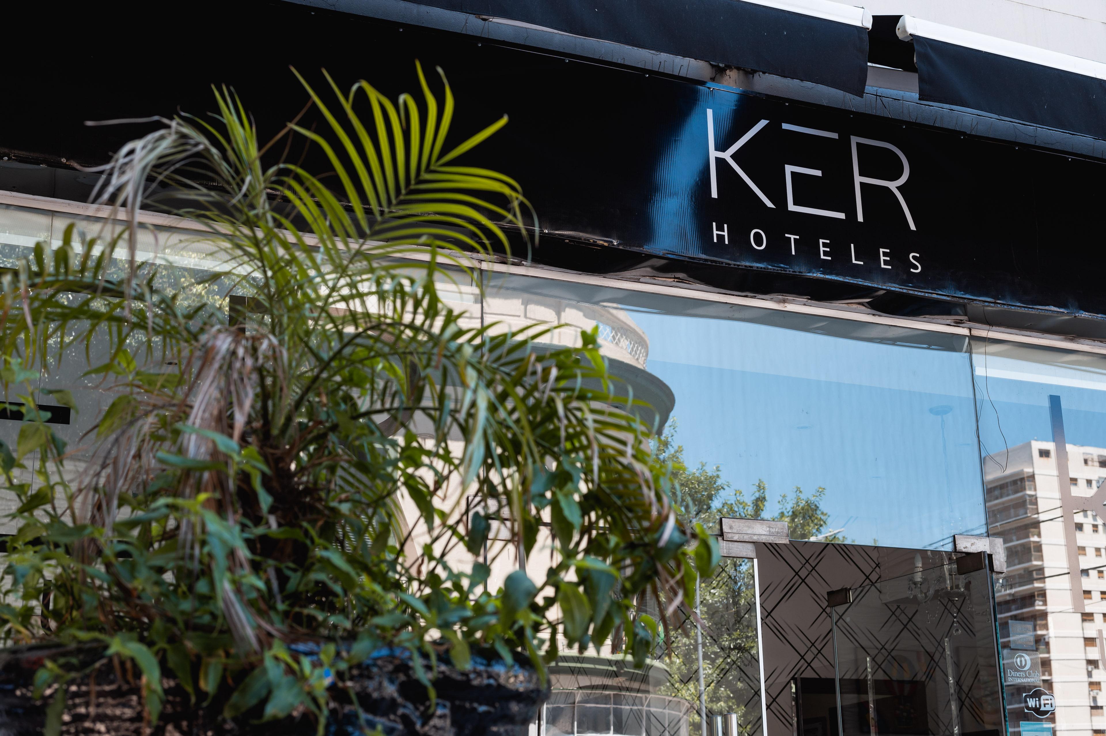 Ker Urquiza Hotel Буенос Айрес Екстериор снимка