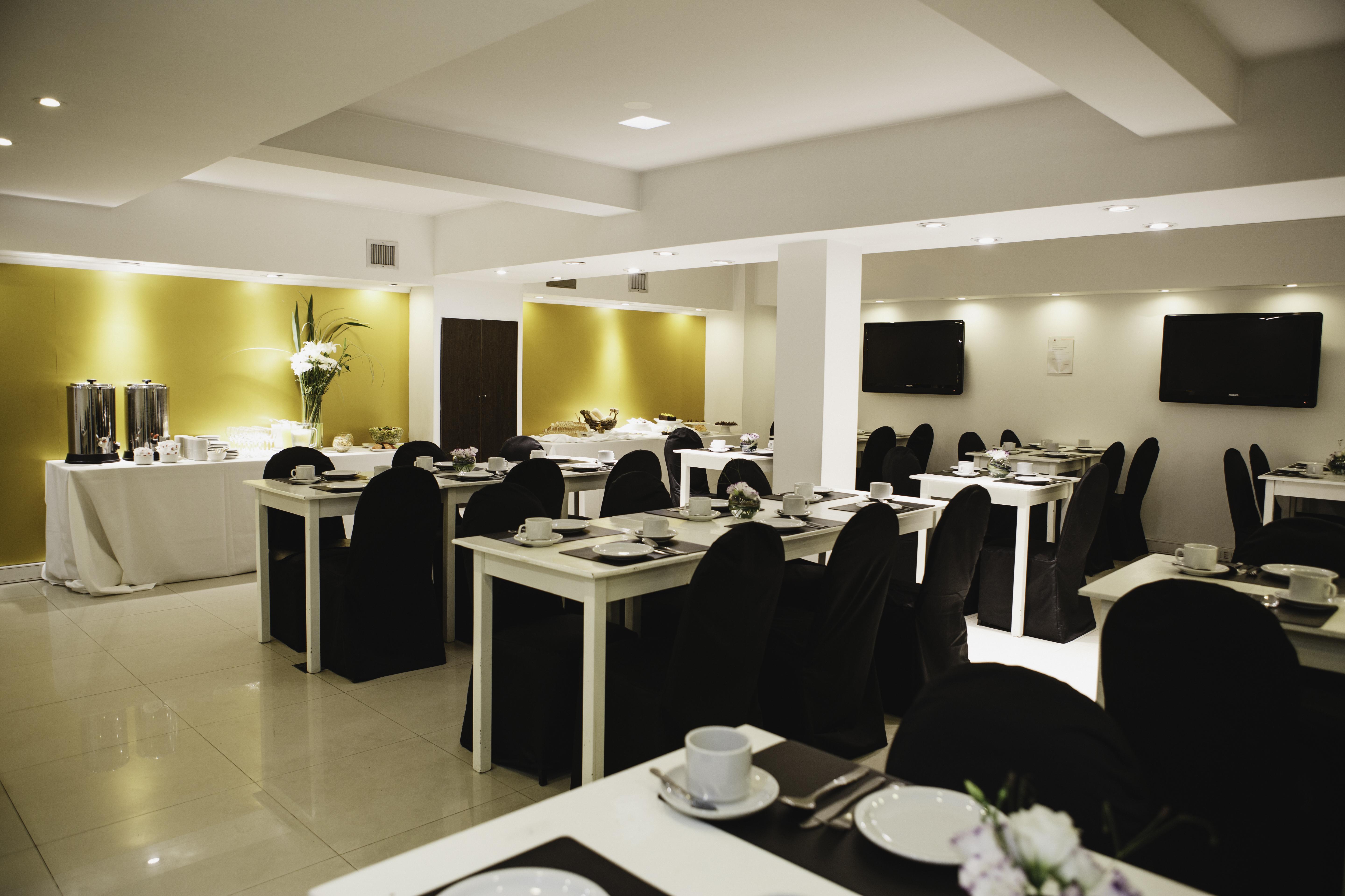 Ker Urquiza Hotel Буенос Айрес Екстериор снимка